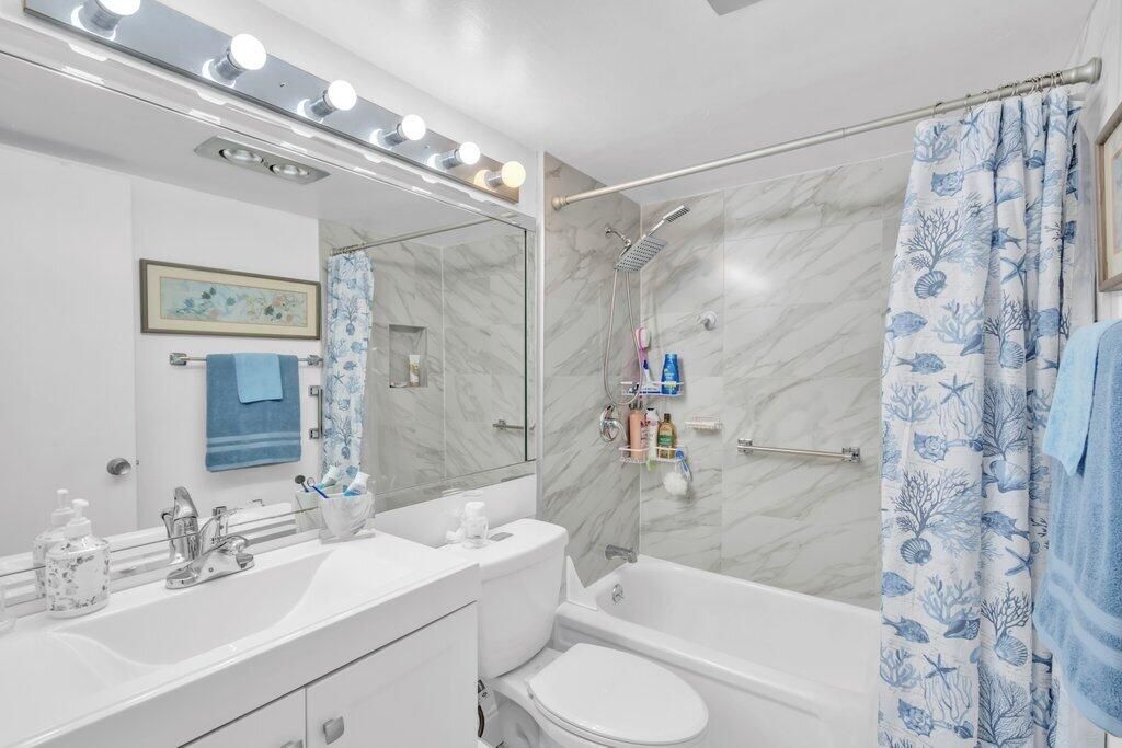 349 Camden O, West Palm Beach, FL 33417 Photo