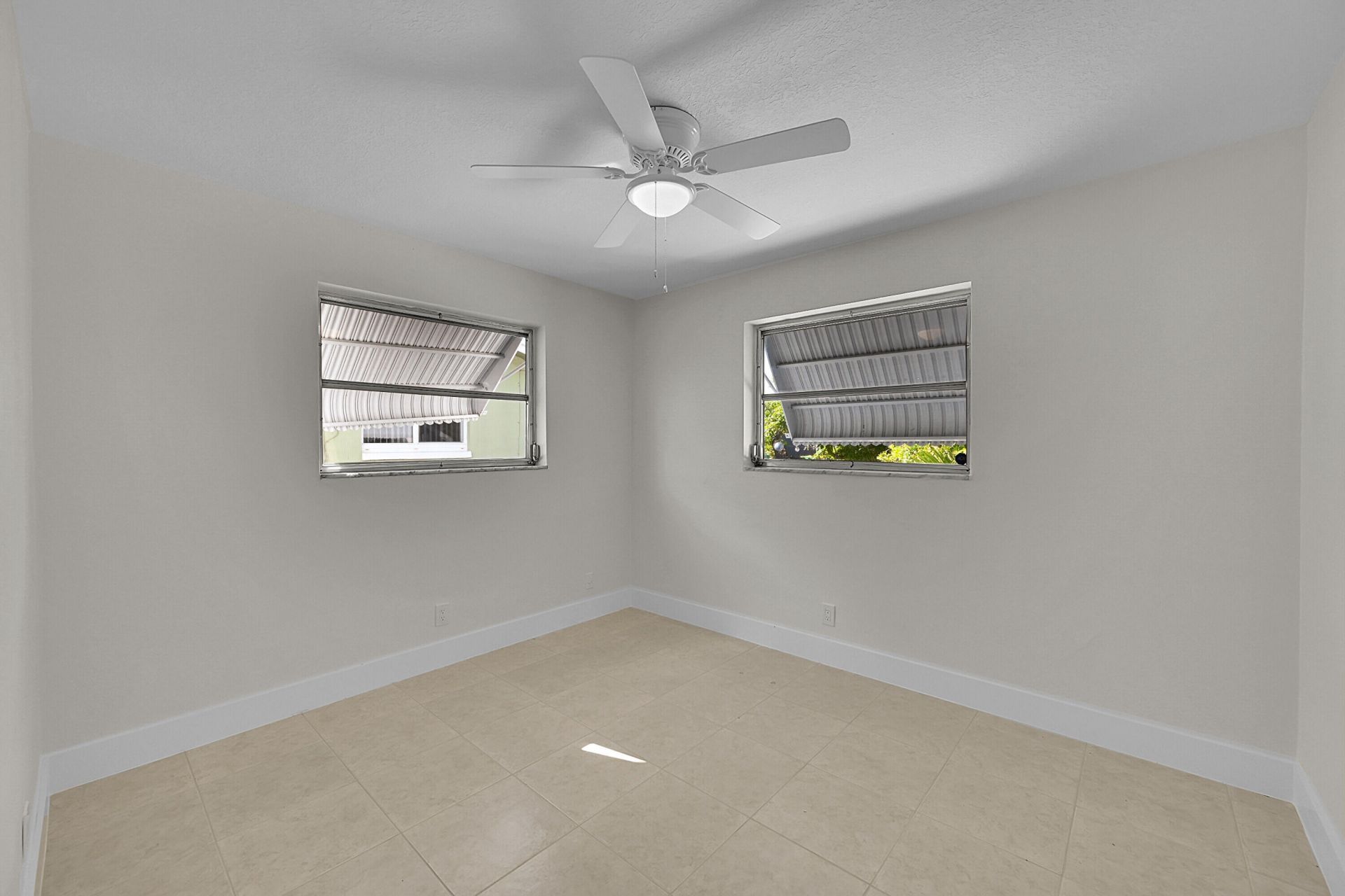 5309 NW 49th Avenue, Tamarac, FL 33319 Photo