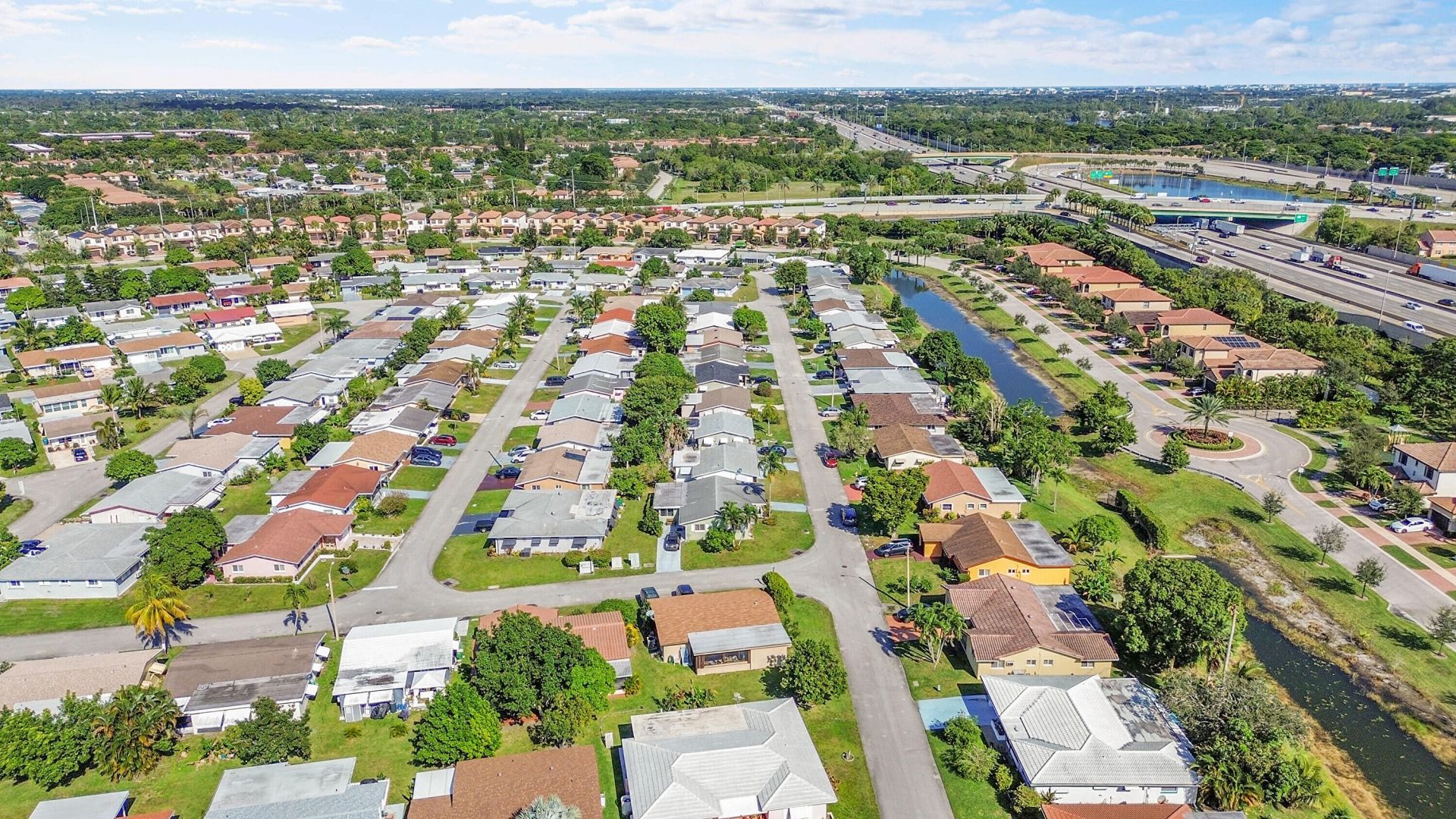 5309 NW 49th Avenue, Tamarac, FL 33319 Photo