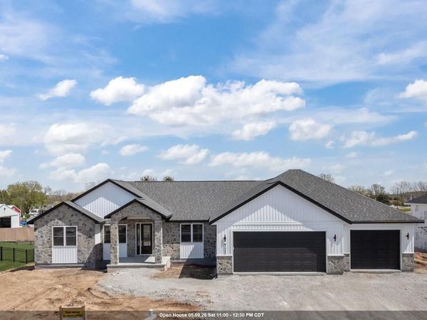 N1340 MEADOW PARK DRIVE, Greenville, WI 54942