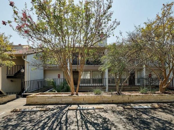 6910 Hart LN, Unit 907, Austin, TX 78731