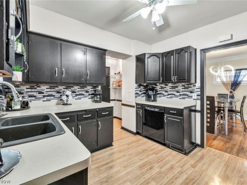 3499 W 123rd Street, Cleveland, OH 44111 Photo 11