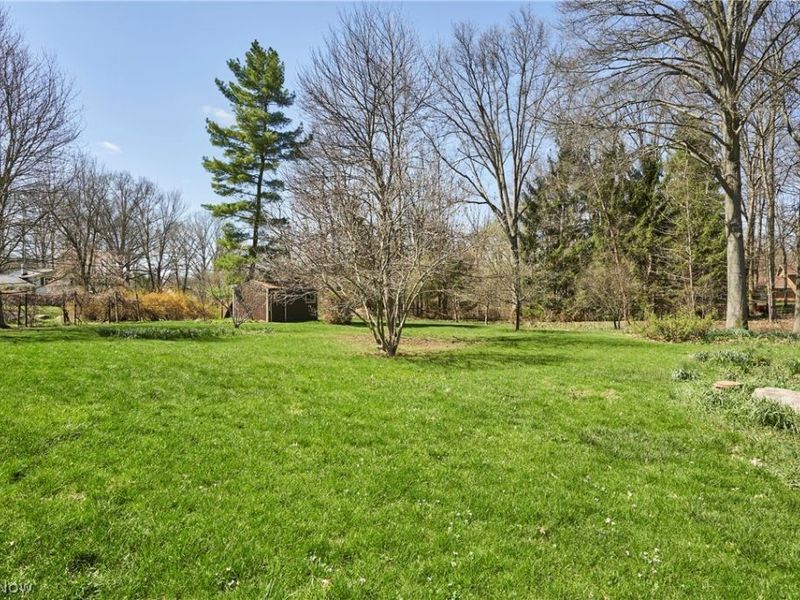 3574 Antoinette Drive, Cuyahoga Falls, OH 44223 Photo 33