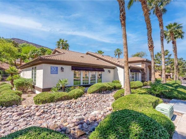 231 W Horizon Ridge Parkway , Unit 814, Henderson, NV 89012