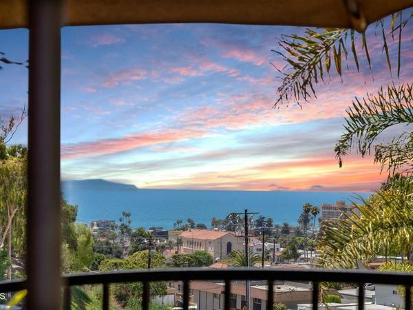 300 N Kalorama Street, Ventura, CA 93001