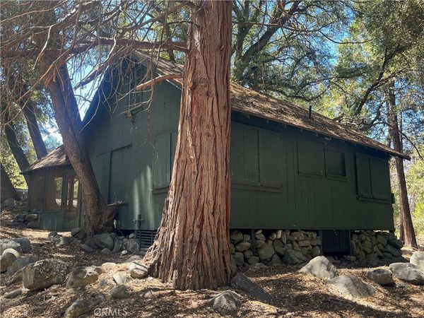 7 Oak Court, Unit 78, Angelus Oaks, CA 92305