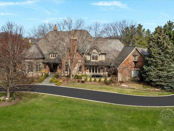 36W442 Hunters Gate Road , St. Charles, IL 60175