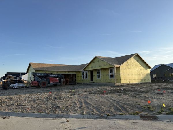 407 Jerin Drive, Fisher, IL 61843