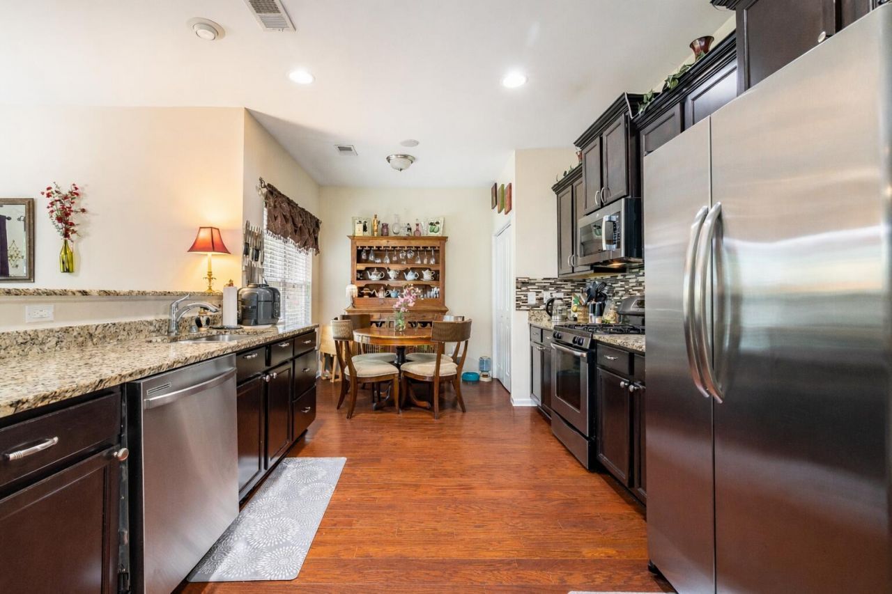 1517 Thoroughbred Boulevard Photo 11