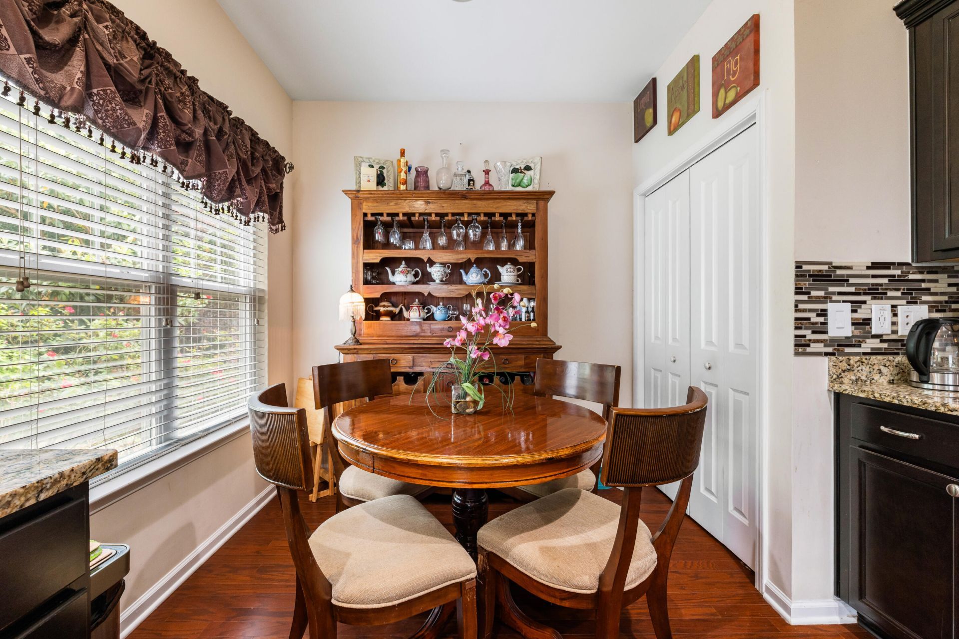 1517 Thoroughbred Boulevard Photo 13