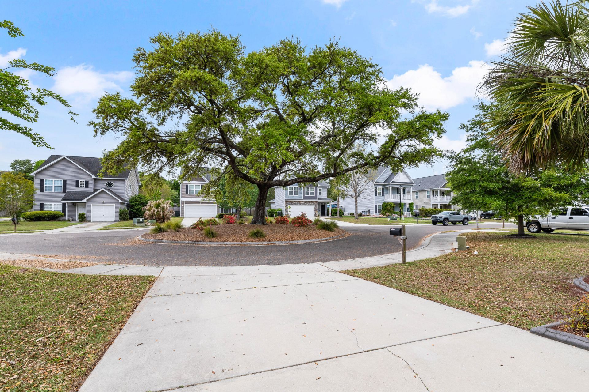 1517 Thoroughbred Boulevard Photo 4