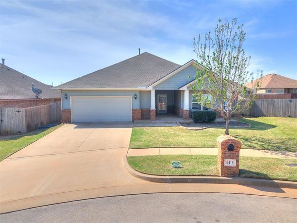 9416 NW 91st Circle, Yukon, OK 73099