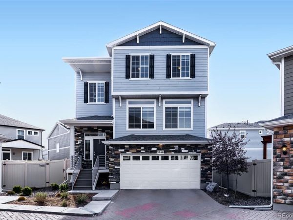 3944 N Quatar Court, Aurora, CO 80019