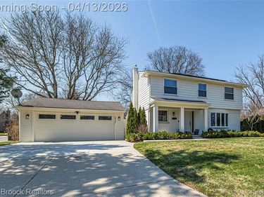 30707 Fairfax Street, Southfield, MI 48076