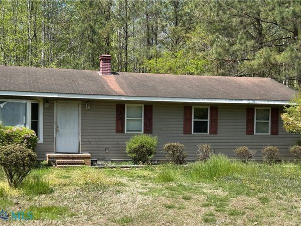 449 Gaskins Road , Weems, VA 22576