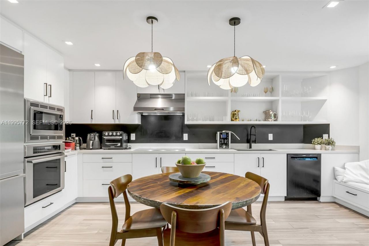 201 Crandon Blvd , Unit 175, Key Biscayne, FL 33149 Photo