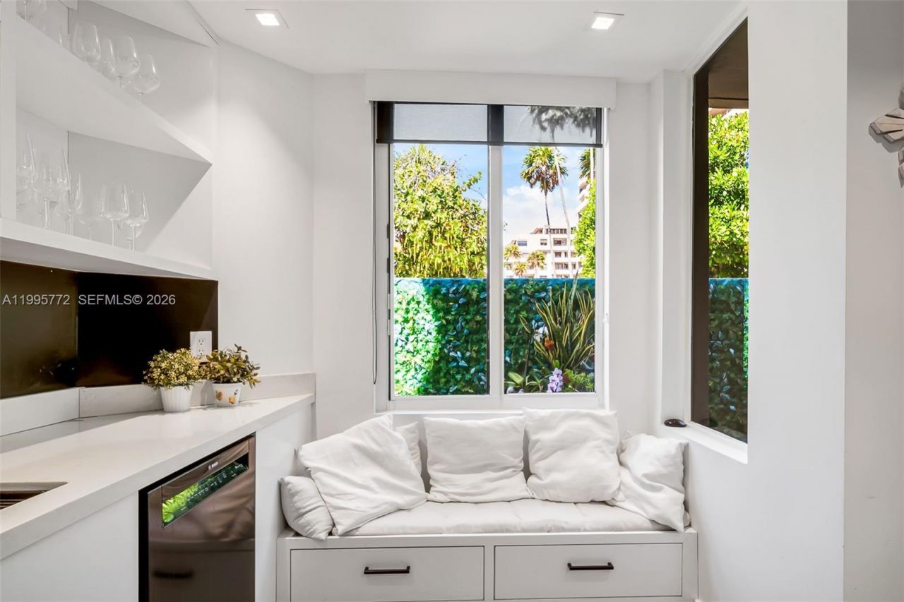 201 Crandon Blvd , Unit 175, Key Biscayne, FL 33149 Photo