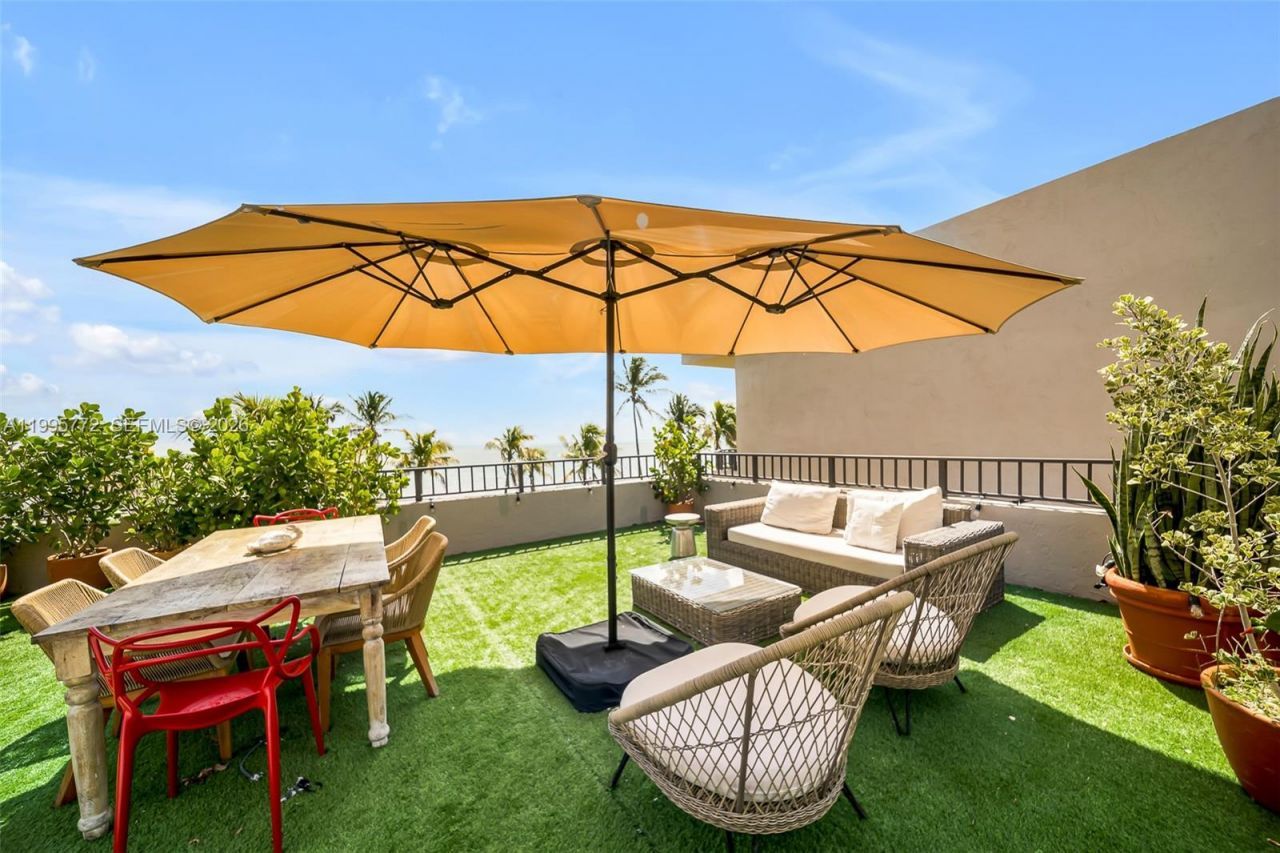 201 Crandon Blvd , Unit 175, Key Biscayne, FL 33149 Photo