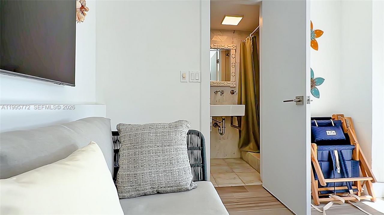 201 Crandon Blvd , Unit 175, Key Biscayne, FL 33149 Photo