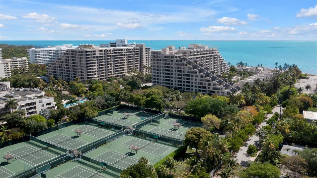 201 Crandon Blvd, Unit 175, Key Biscayne, FL 33149 Photo