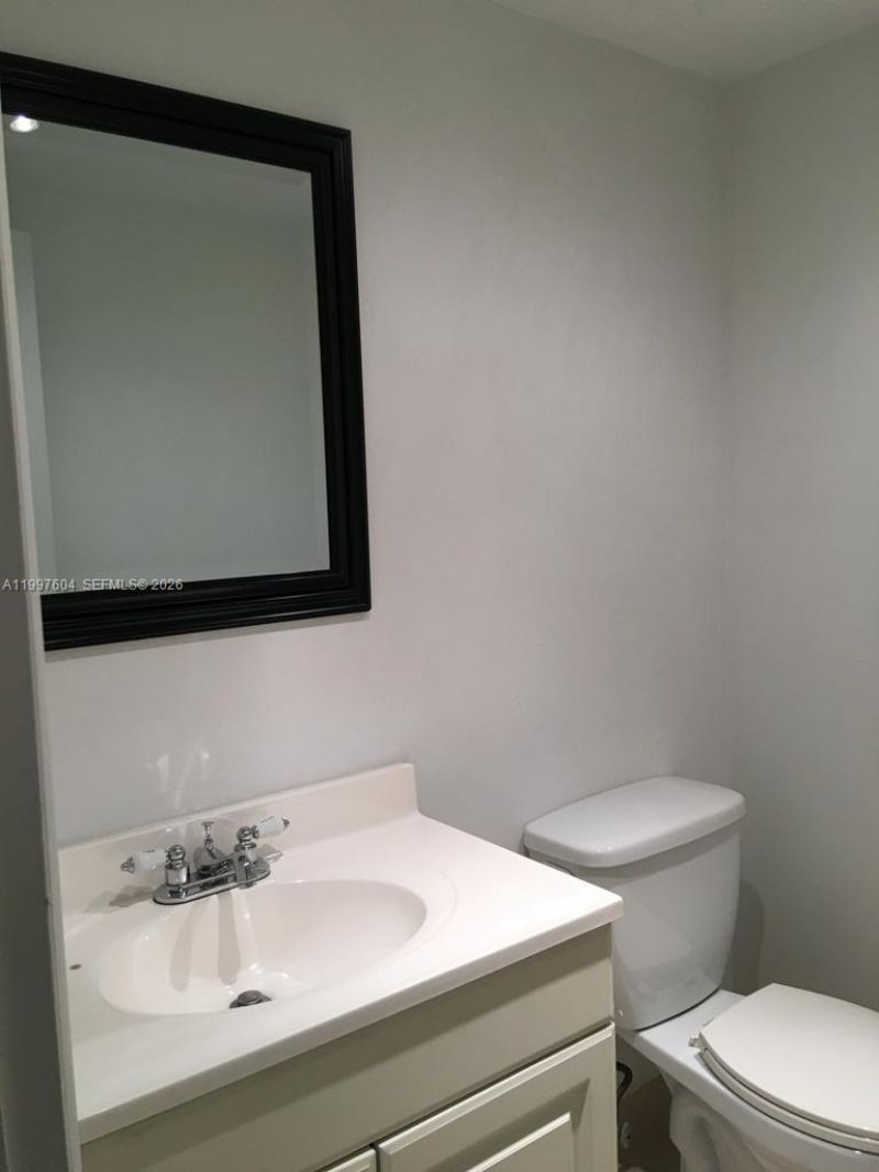 9375 Fontainebleau Blvd, Unit L209, Miami, FL 33172 Photo