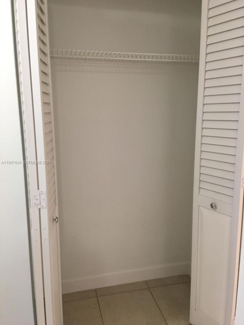 9375 Fontainebleau Blvd, Unit L209, Miami, FL 33172 Photo