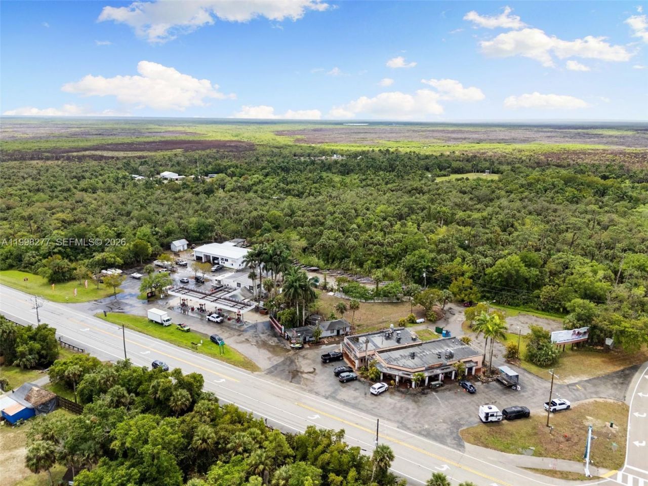 20018 Tamiami Trail E , Naples, FL 34114 Photo