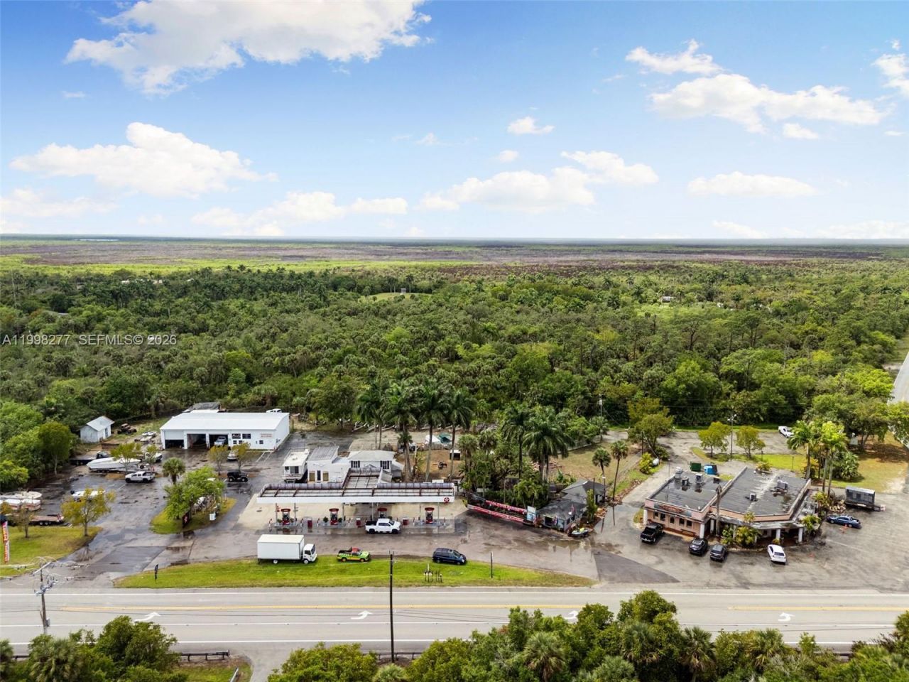 20018 Tamiami Trail E , Naples, FL 34114 Photo