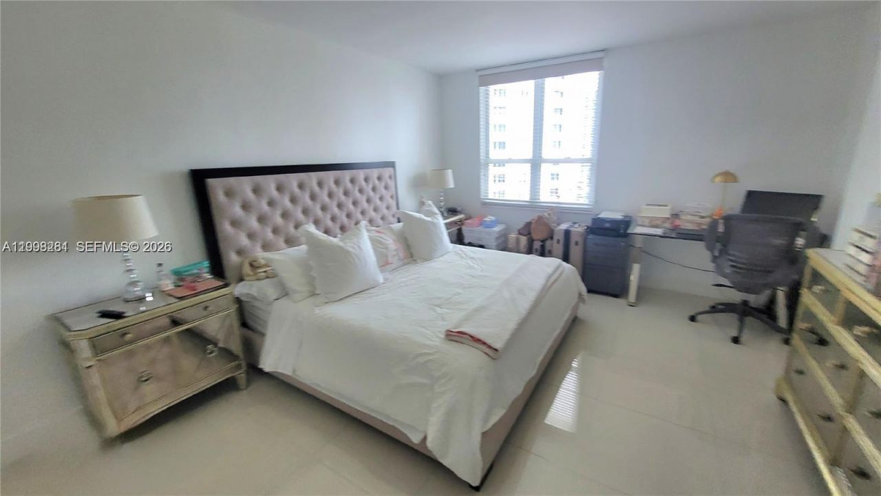 701 Brickell Key Blvd, Unit 2306, Miami, FL 33131 Photo