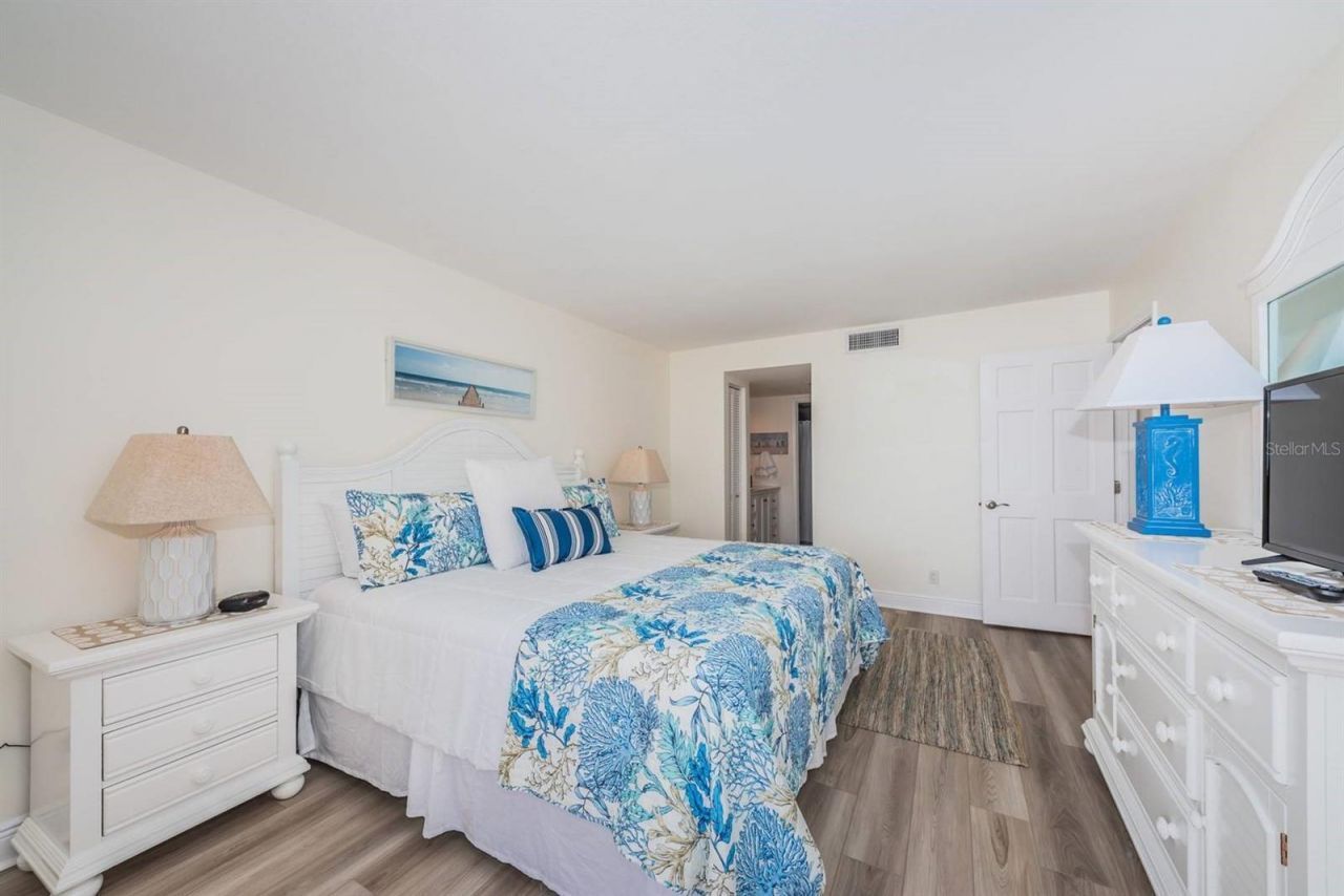6357 Bahia Del Mar Boulevard, Unit 407, Saint Petersburg, FL 33715 Photo