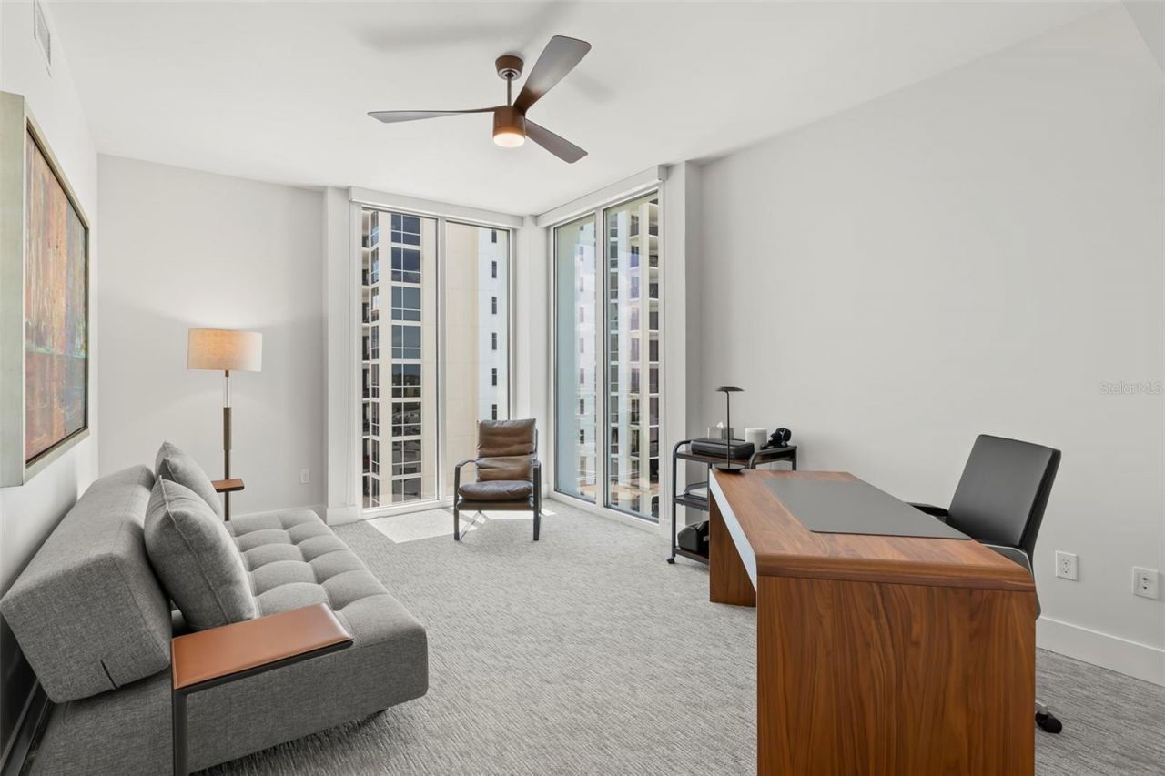176 4th Avenue Ne, Unit 1102, Saint Petersburg, FL 33701 Photo
