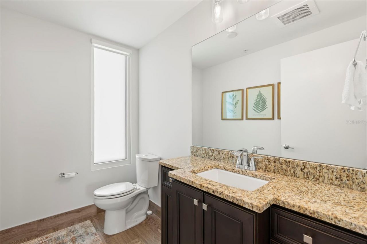 176 4th Avenue Ne, Unit 1102, Saint Petersburg, FL 33701 Photo
