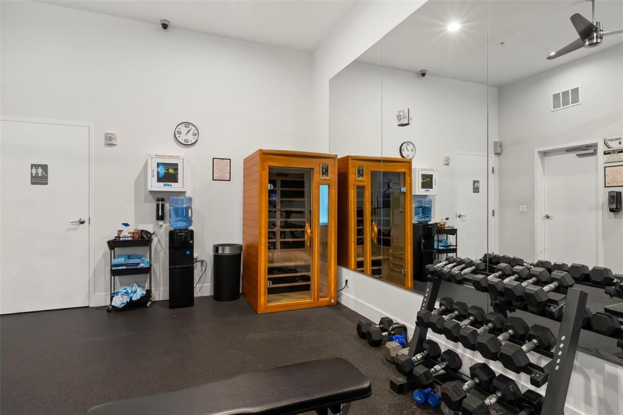 176 4th Avenue Ne, Unit 1102, Saint Petersburg, FL 33701 Photo