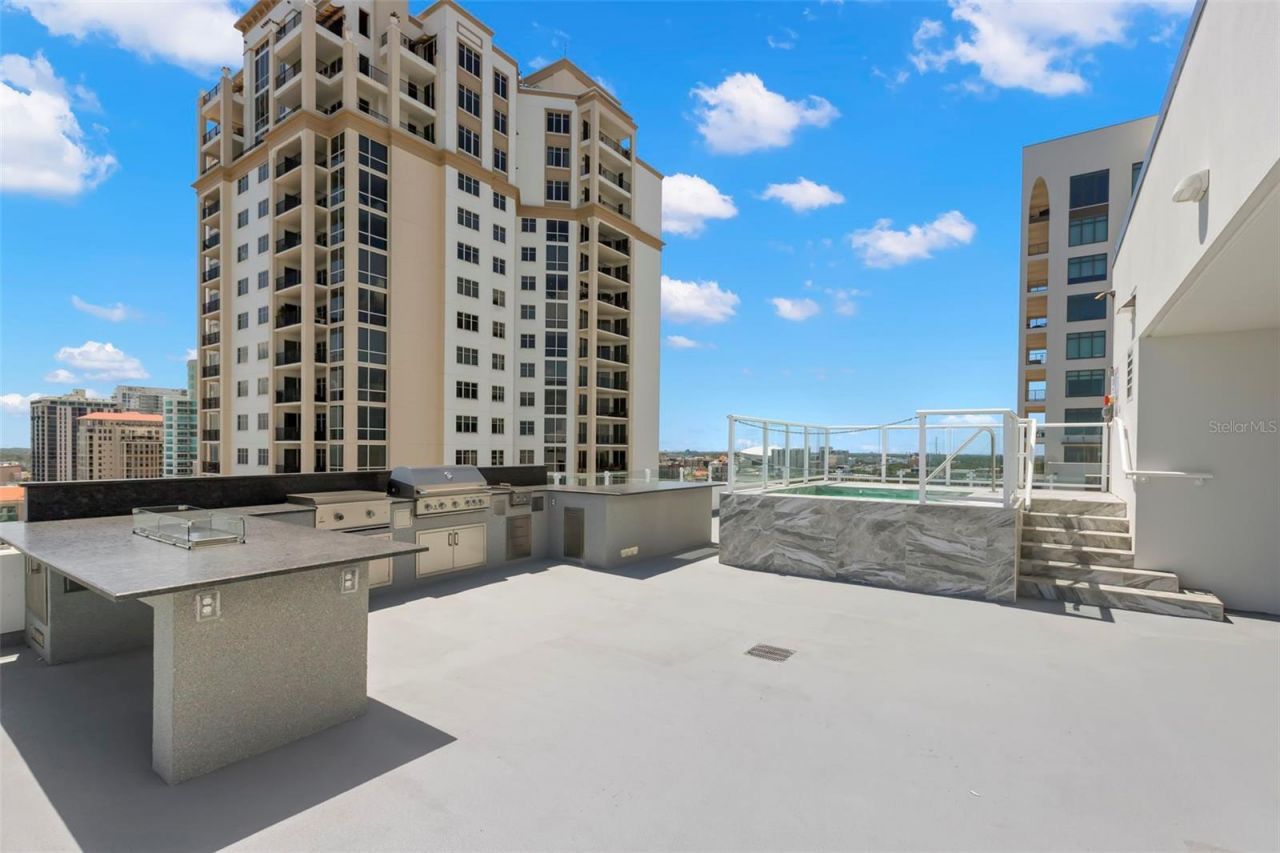 176 4th Avenue Ne, Unit 1102, Saint Petersburg, FL 33701 Photo