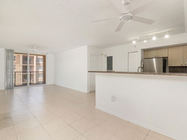 1801 N Flagler Drive, Unit 803, West Palm Beach, FL 33407
