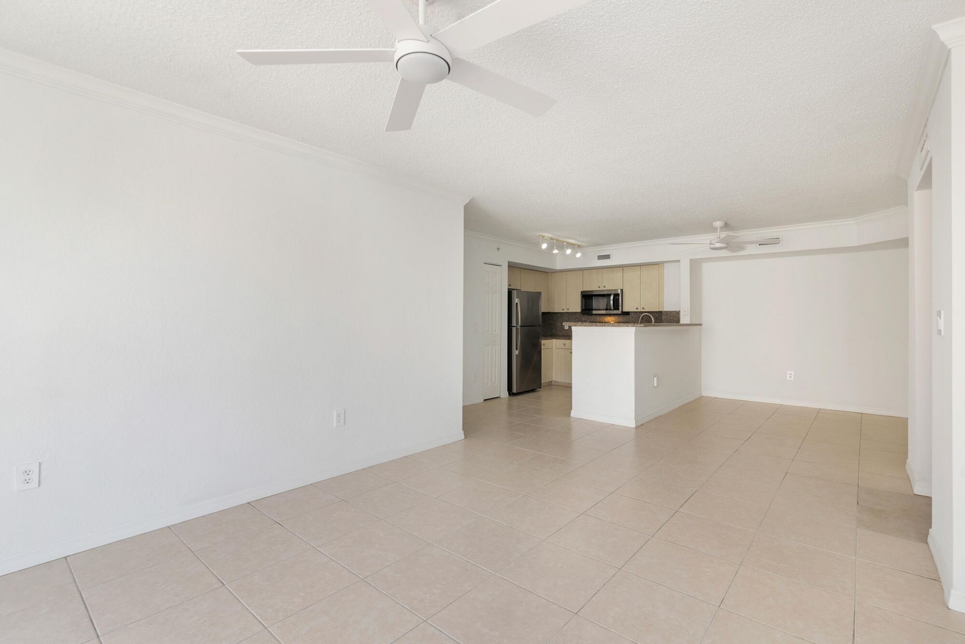 1801 N Flagler Drive, Unit 803, West Palm Beach, FL 33407 Photo