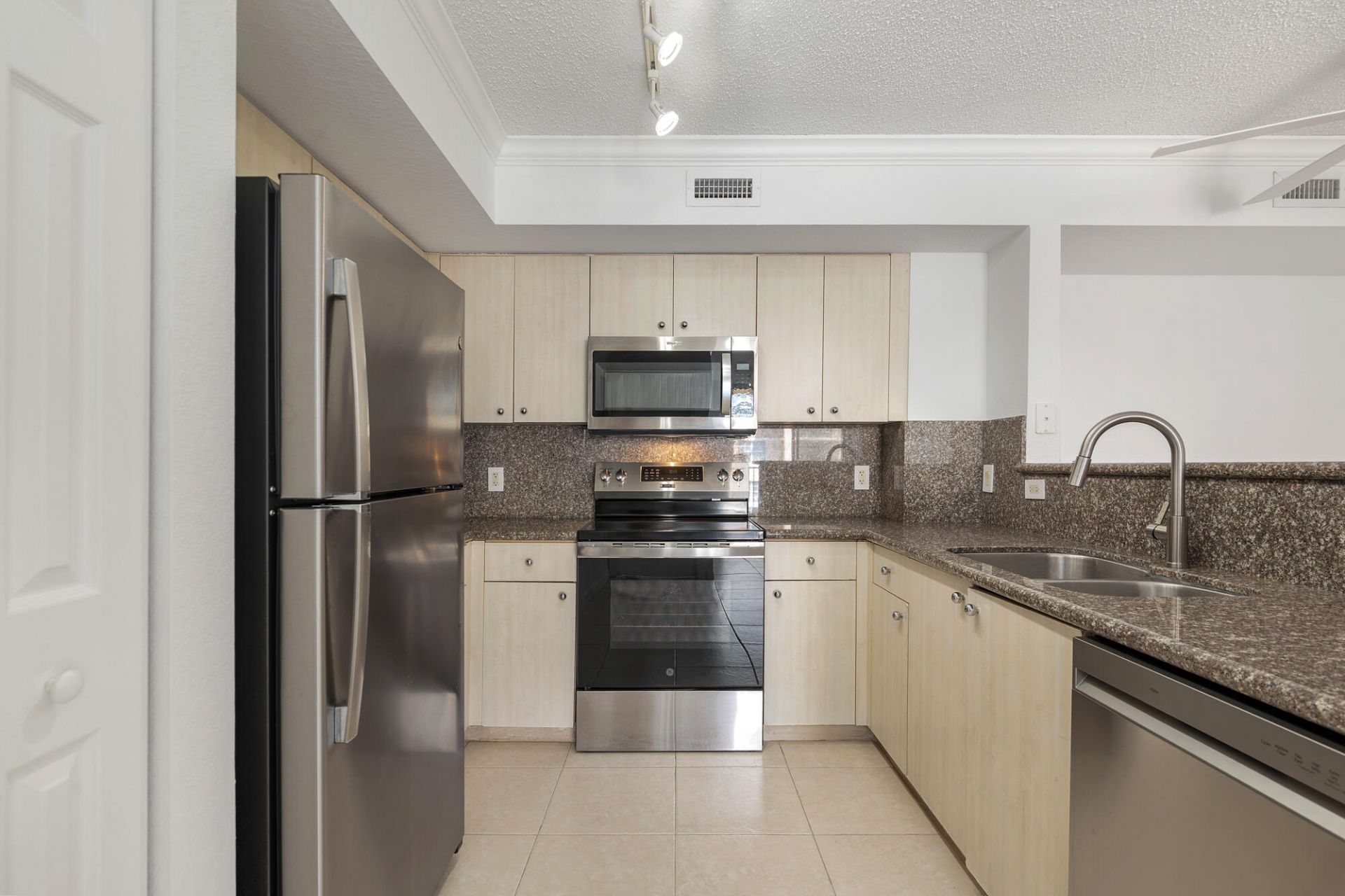 1801 N Flagler Drive, Unit 803, West Palm Beach, FL 33407 Photo