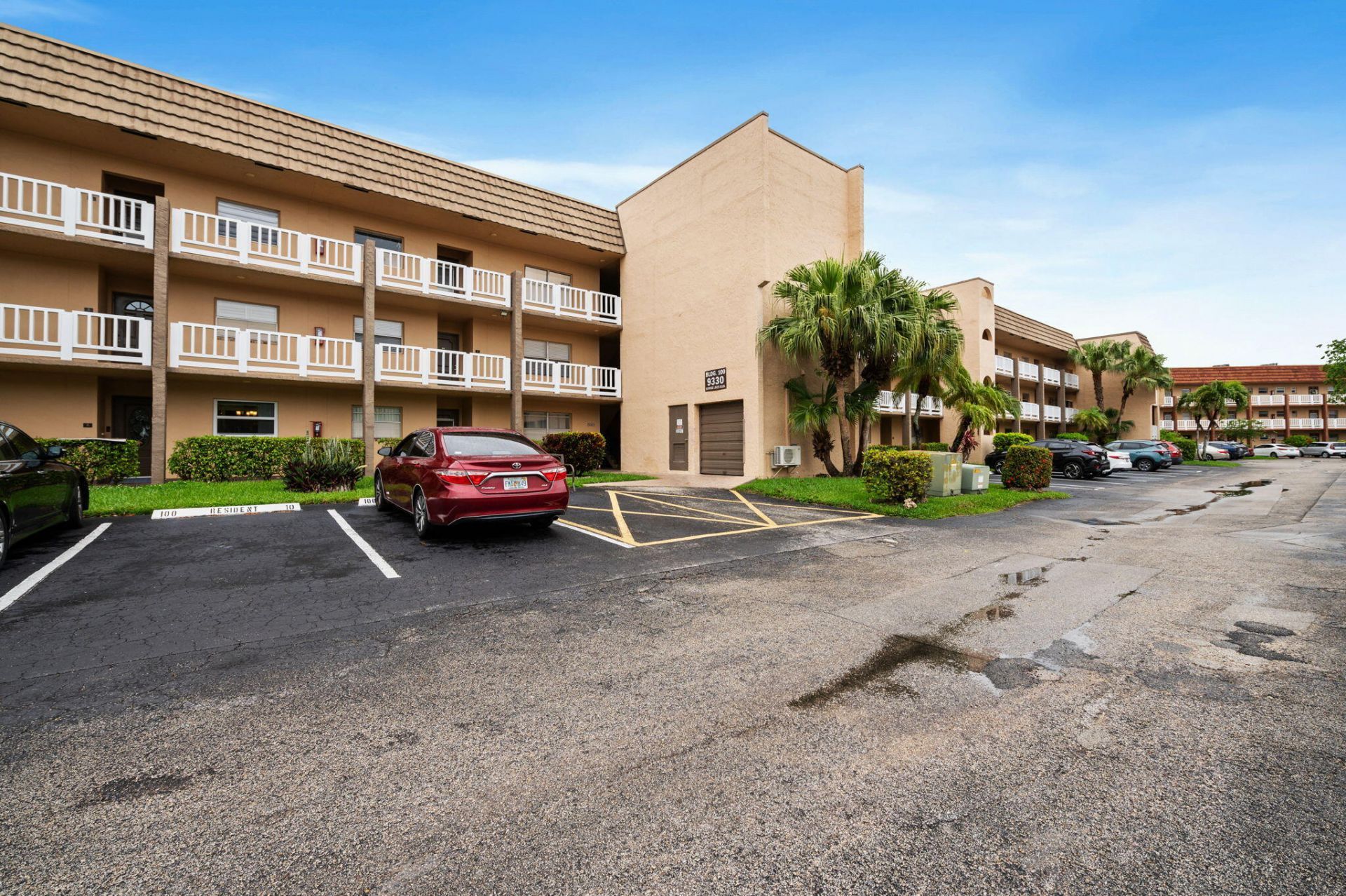9330 Sunrise Lakes Boulevard, Unit 104, Sunrise, FL 33322 Photo