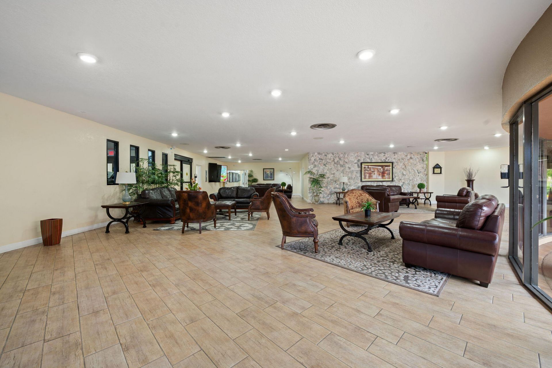 9330 Sunrise Lakes Boulevard, Unit 104, Sunrise, FL 33322 Photo