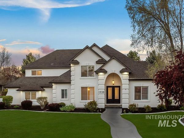 1938 E Parkhurst Ct, Eagle, ID 83616