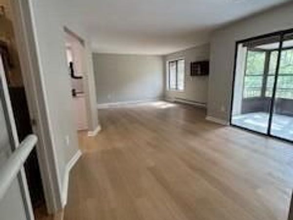 140 Amberly Drive, Unit J, Englishtown, NJ 07726