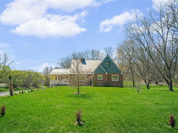 351 Engle Rd, Industry, PA 15052