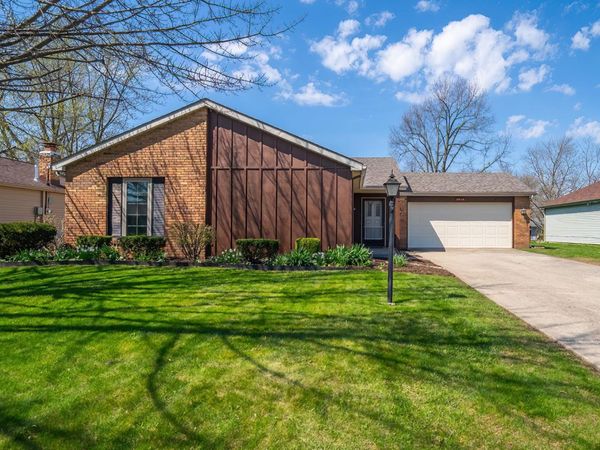 4619 Rose Hill Lane, Fort Wayne, IN 46835