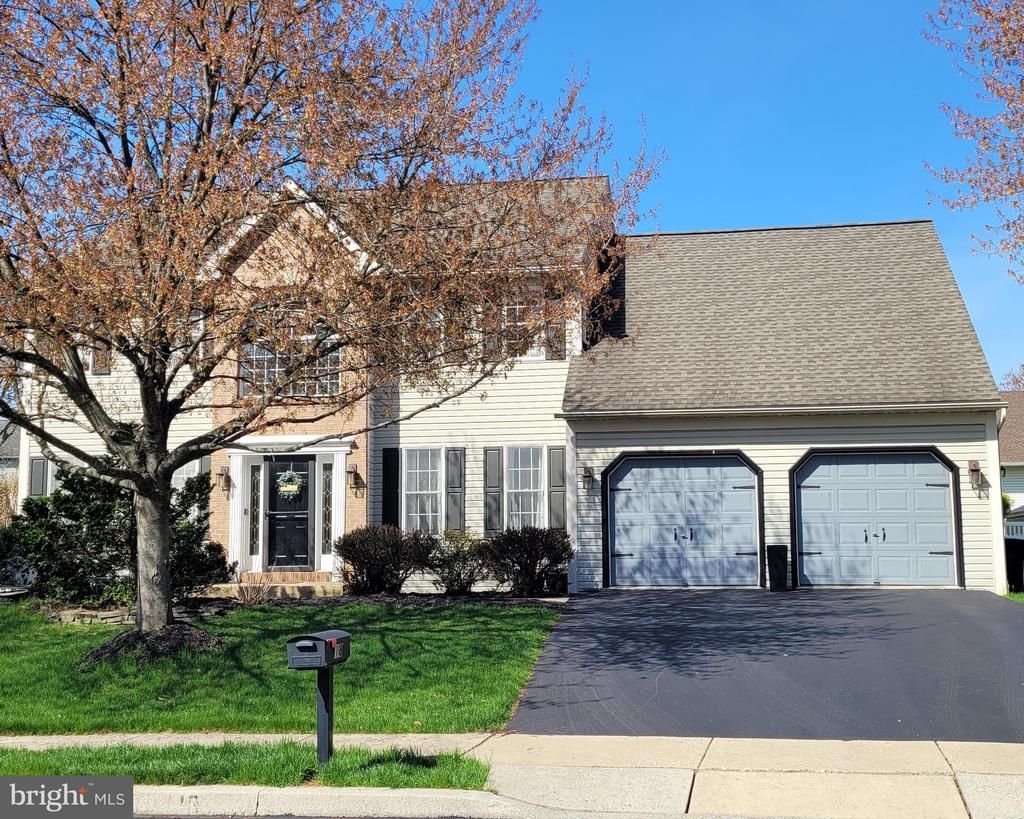 18 Colorado Avenue, Reading, PA 19608 Main Photo