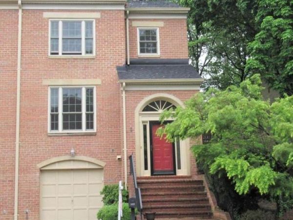 1433 MCLEAN MEWS COURT , MCLEAN, VA 22101