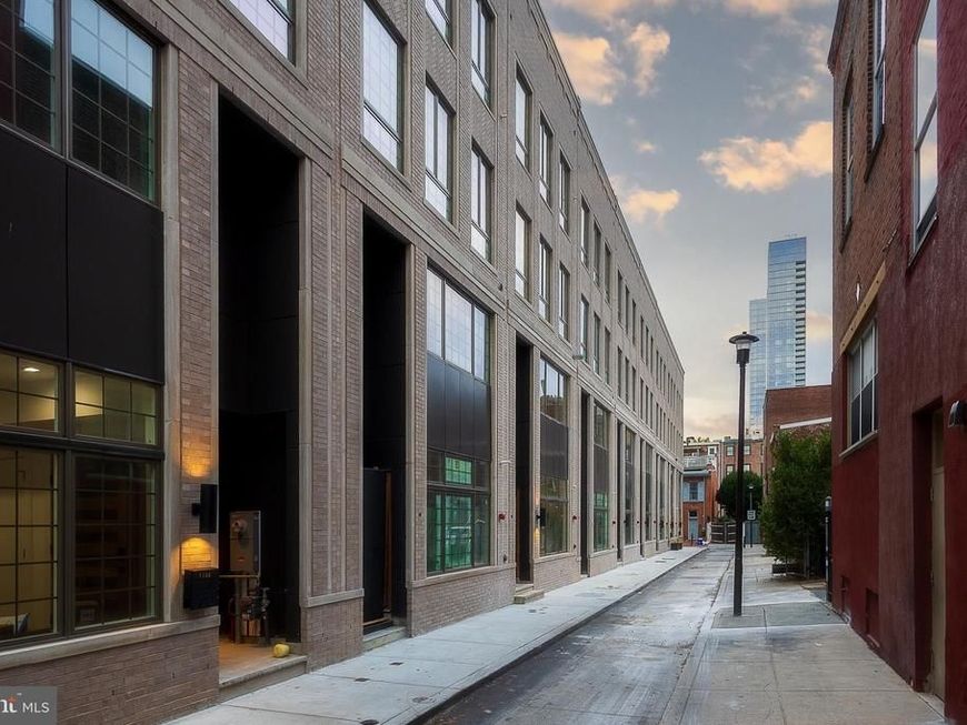 1102 Cypress Street , Philadelphia, PA 19107 Main Photo