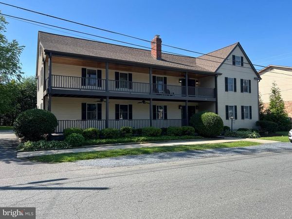 100 MULBERRY, SAINT MICHAELS, MD 21663