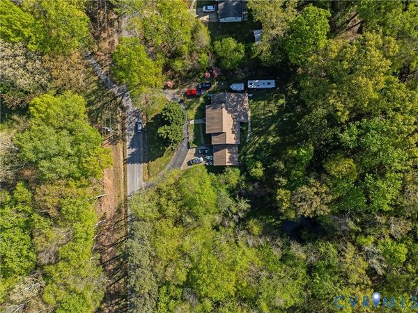 14219 Spruce Avenue , Chester, VA 23836