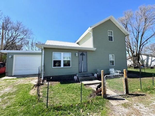 506 Ohio Street , North Judson, IN 46366