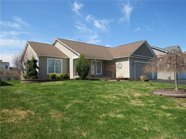 8706 Lavender Lane, Cicero, NY 13039